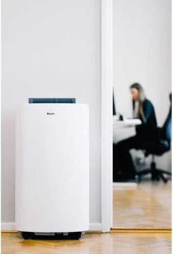 Wood's AC Cortina 12K Smart Home